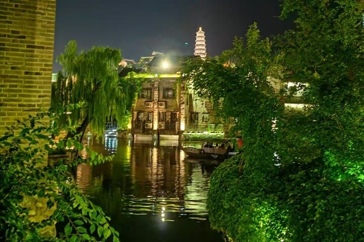 Simatai Great Wall & Gubei Water Town Day-to-Night Tour from Beijing photo 2
