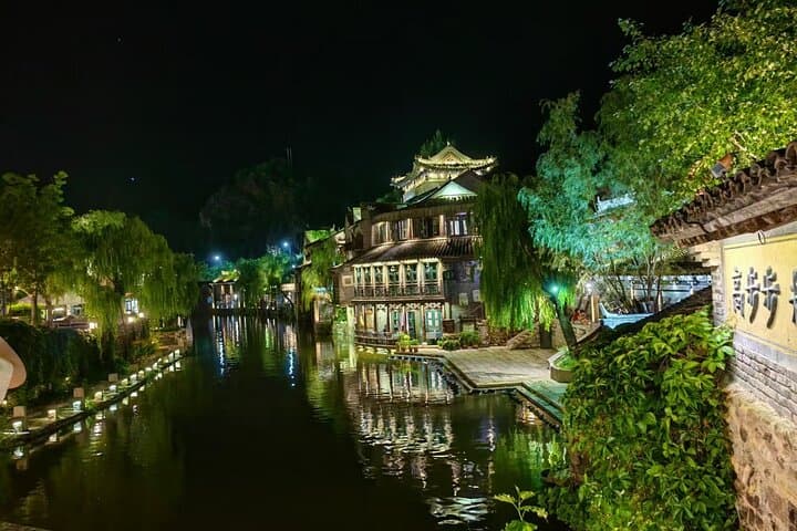 Simatai Great Wall & Gubei Water Town Day-to-Night Tour from Beijing photo 3