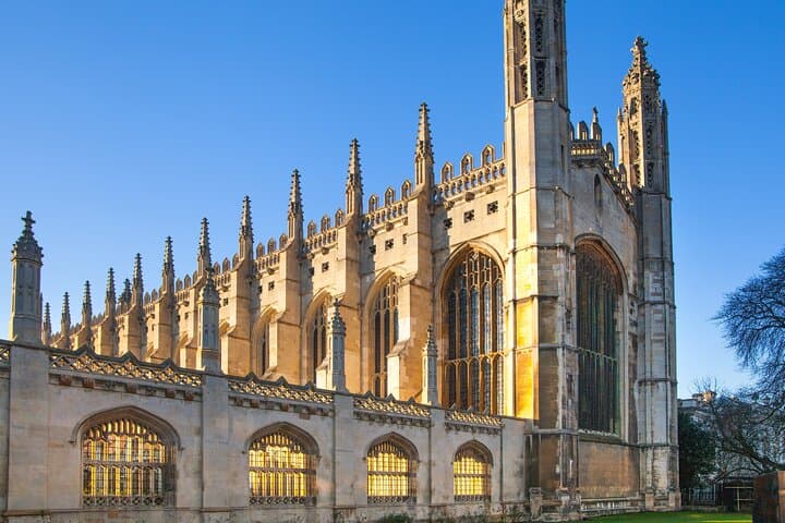 cambridge-university-walking-tour-historic-colleges-and-river-cam photo 2