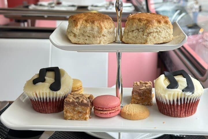 ABBA Afternoon Tea Bus: Sing, Sip and See London's Landmarks photo 3