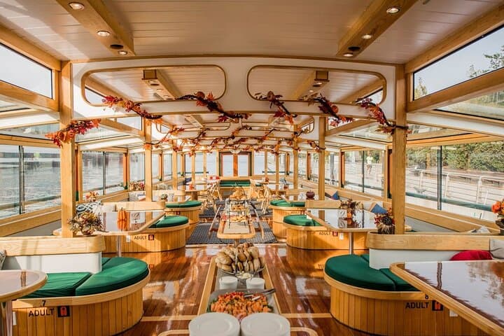 Hudson River Fall Foliage Brunch Cruise to the Palisades photo 6