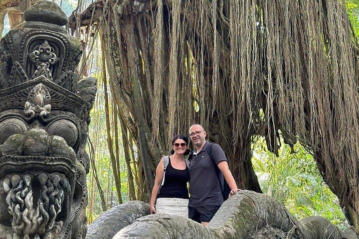 Ubud Highlights Day Tour: Barong Dance, Tegenungan Falls & Tegalalang Rice Terraces