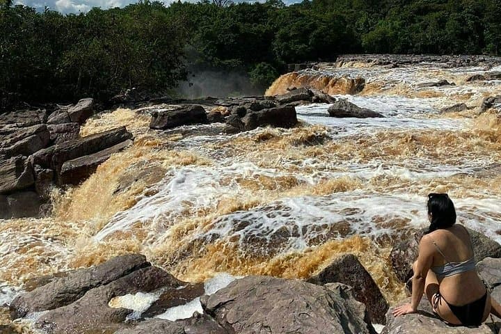 Sakaika Falls 4-Day Trek: Guyana Jungle Hike to the Ekereku Mountains photo 4