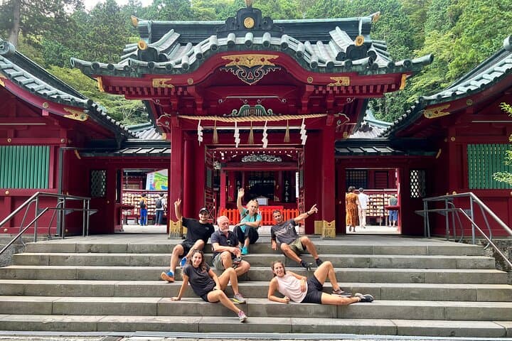 Mt. Fuji & Hakone Private Day Tour from Tokyo: 5th Station, Lake Ashi, Ropeway and Chureito Pagoda photo 4