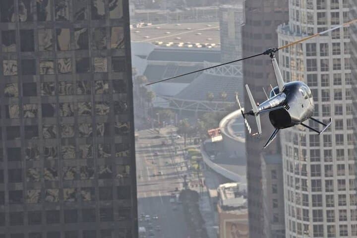 Los Angeles Live: 30-Minute Private Helicopter Tour Over LA Landmarks photo 2