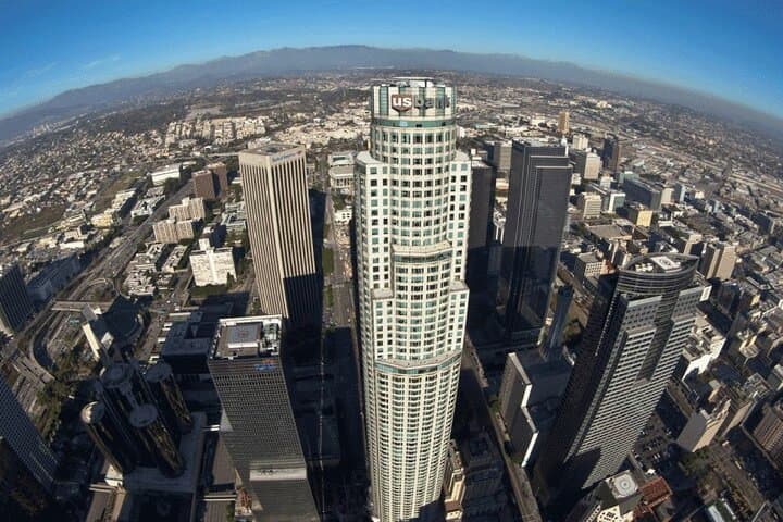 Los Angeles Live: 30-Minute Private Helicopter Tour Over LA Landmarks photo 5