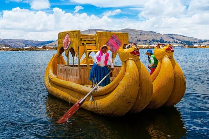 Explore Lake Titicaca: Uros Floating Islands & Taquile Day Tour from Puno photo 5