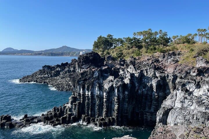 Exploring Jeju’s Western and Southern Routes: A Day of Volcanic Wonders and Cultural Heritage photo 3