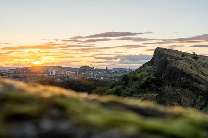 Arthur's Seat Sunset Hike: Guided Evening Ascent in Edinburgh photo 5