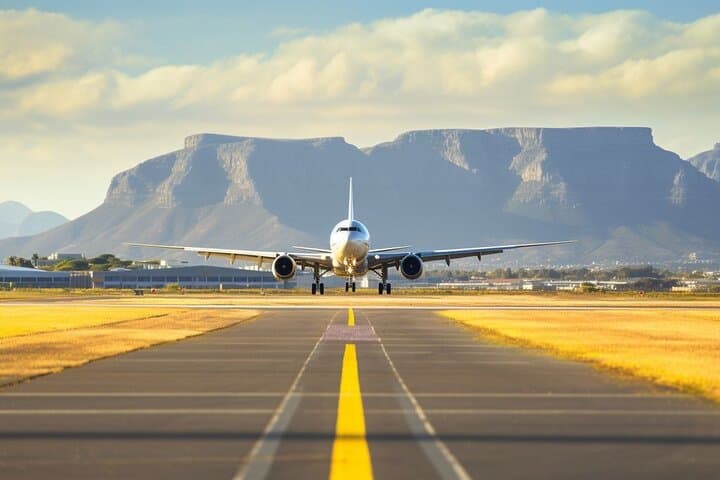 Cape Town Airport Private Transfers: Fast Hotel Pickups & Drop-offs