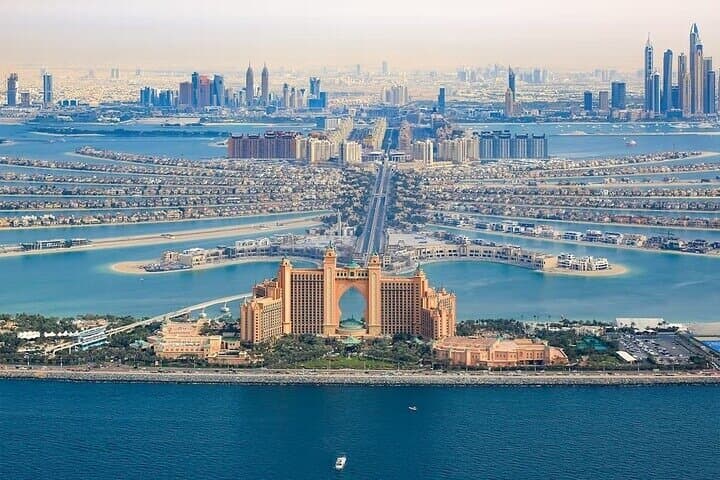 Dinner in the Sky Dubai: Gourmet Dining 50 Meters Above the Marina photo 3