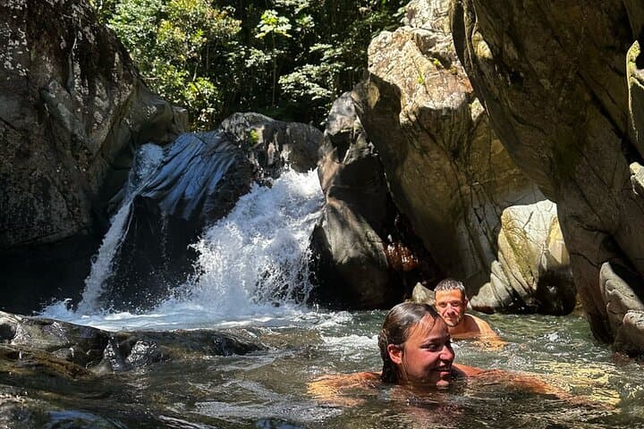 El Yunque & Las Tinajas: Rainforest Hike to Natural Pools from Dorado photo 2