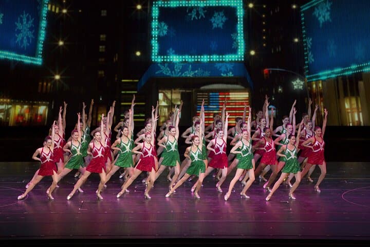 Radio City Christmas Spectacular: Rockettes Tickets and Practical Guide photo 5