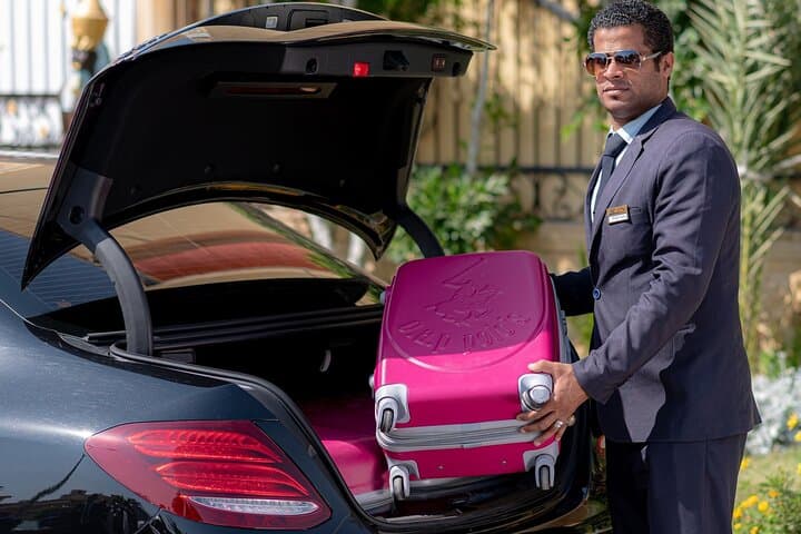 Private Departure Transfer — Dubai City to Dubai Airport (DXB) 24/7 photo 5