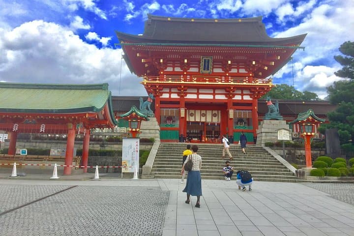 Fushimi Inari Half-Day Guided Climb — Torii Gates, Shrine History & Kyoto Views photo 4