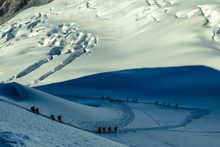 Conquer Huayna Potosi: Bolivia’s 2-Day High-Altitude Glacier Climb photo 2