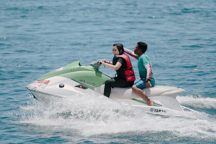 Tanjung Benoa Adrenaline Trio: Parasailing, Jet Ski & Rolling Donut in Bali photo 2