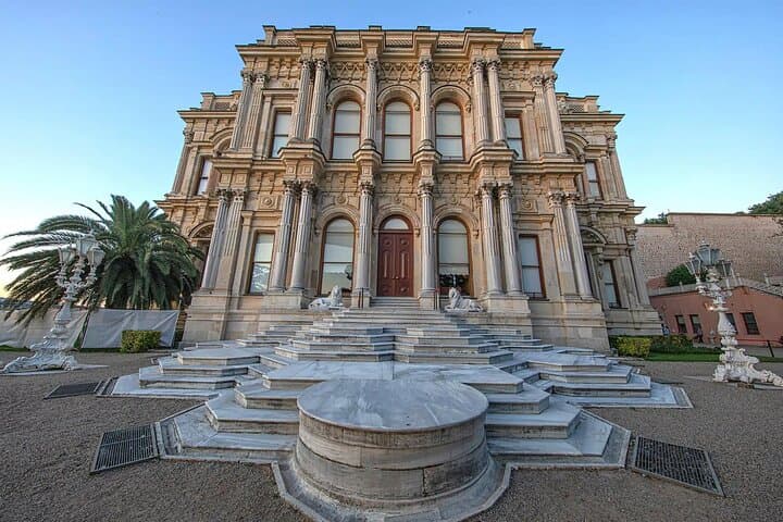 Istanbul Asian-Side Full-Day Tour: Bosphorus Cruise, Beylerbeyi Palace & Çamlıca Views photo 4