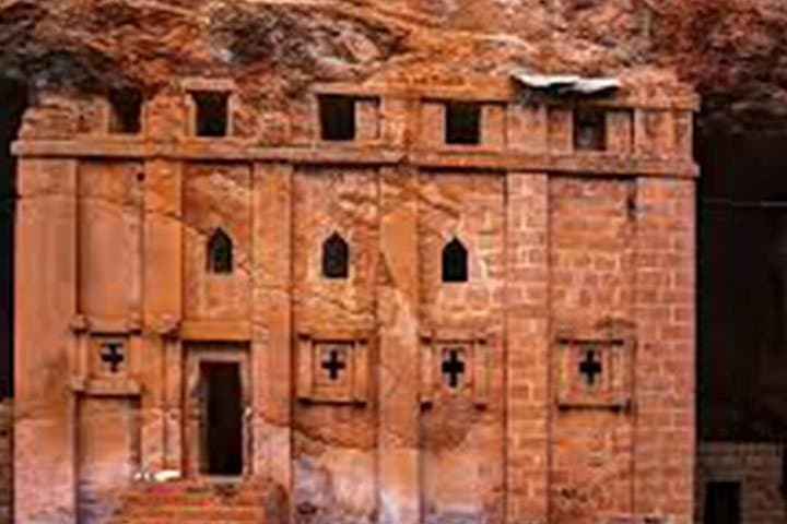 Explore Lalibela's Rock-Hewn Churches: 2-Day Spiritual and Cultural Tour from Addis Ababa photo 3
