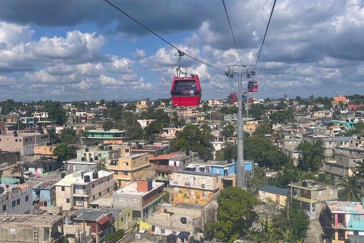 Gualey Rural Tour: Cable Car, Springs & Ozama River Immersion photo 6