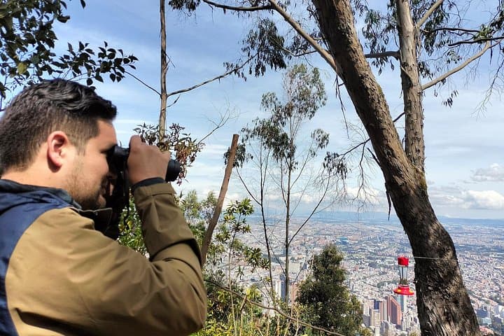 Morning Birdwatching at Monserrate Mountain, Bogotá — 4-Hour Guided Tour