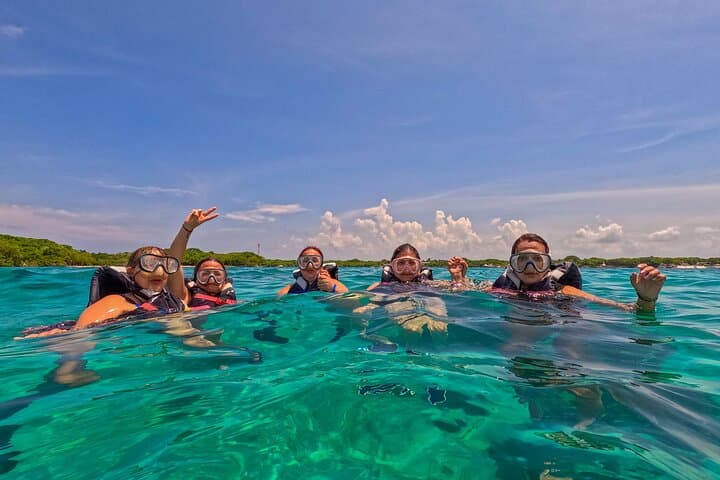 VIP Rosario Islands 5-Island Cruise with Snorkeling & Drinks photo 1