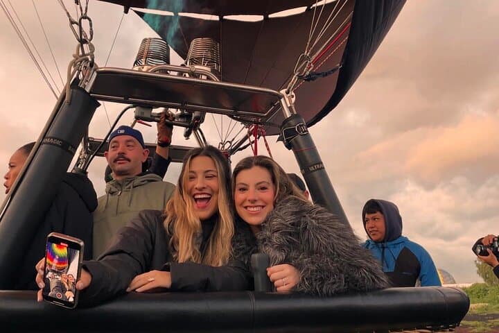Sunrise Hot-Air Balloon Over Teotihuacan with Cave Breakfast and CDMX Pickup photo 2