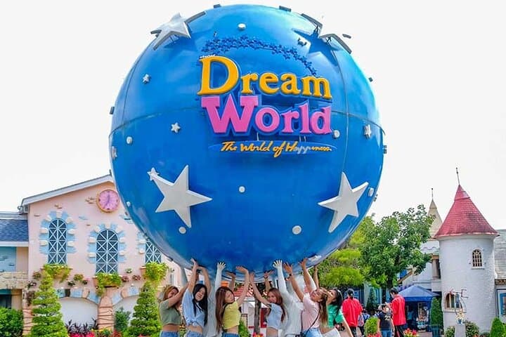Bangkok Dream World Super Visa Package — Complete Visitor's Guide photo 6