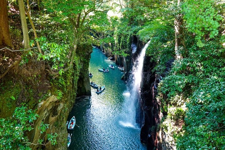 Takachiho Gorge & Sacred Shrines: Day Trip from Fukuoka to Miyazaki’s Mythic Heart