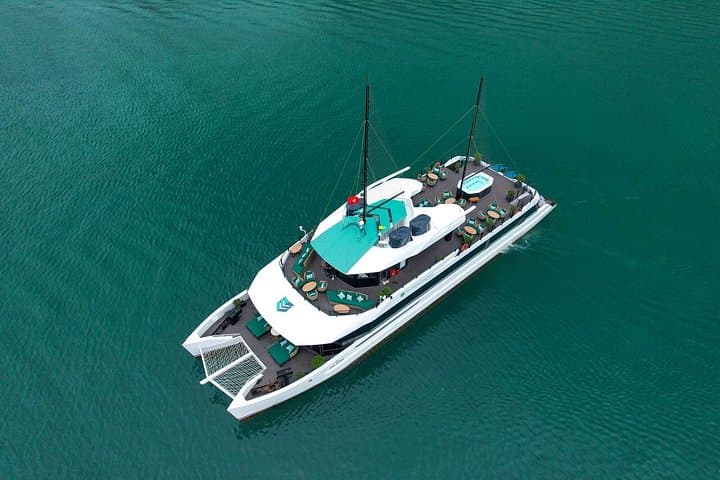Lan Ha Bay Deluxe Day Trip from Ninh Binh — Kayak, Swim & Sunset Cruise photo 1