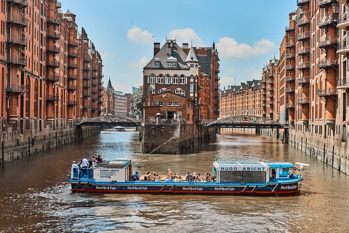 90-Minute Hamburg Harbor Tour: Speicherstadt & Elbphilharmonie Cruise photo 4