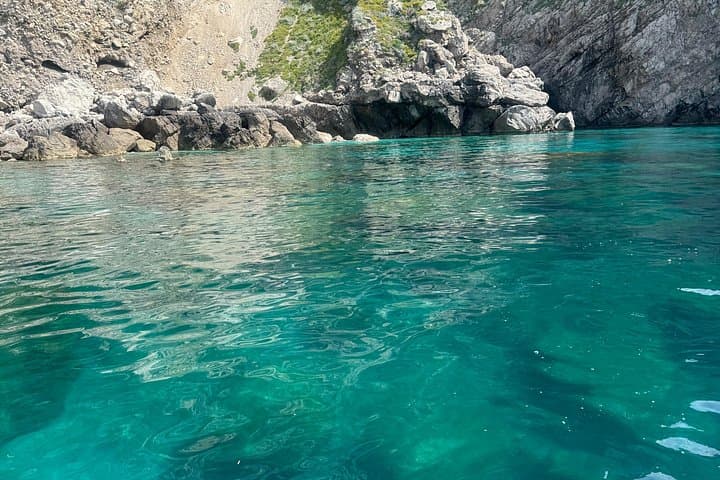 Private Capri Boat Tour: Blue Grotto, Snorkeling & Capri City Visit photo 5