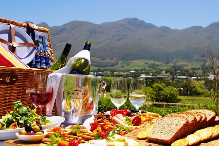 Private Stellenbosch & Franschhoek Wine Tasting Tour with Lunch from Cape Town