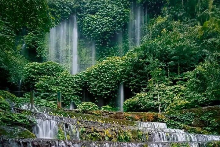 Benang Stokel & Kelambu Waterfalls — Lombok Day Hike and Rice‑Terrace Circuit photo 2