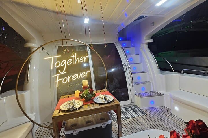 Romantic 2-Hour BBQ Dinner Yacht Cruise in Dubai Marina photo 3