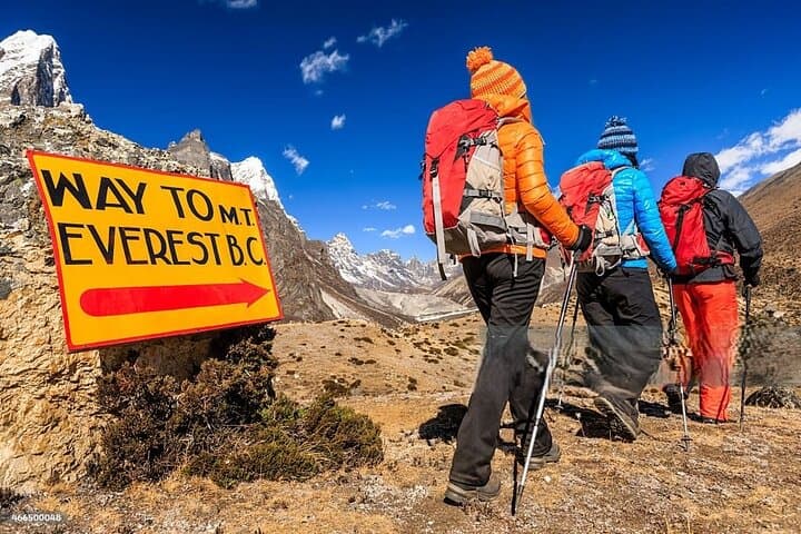 14-Day Everest Base Camp Trek: Complete Guide to the Classic Himalayan Route photo 6