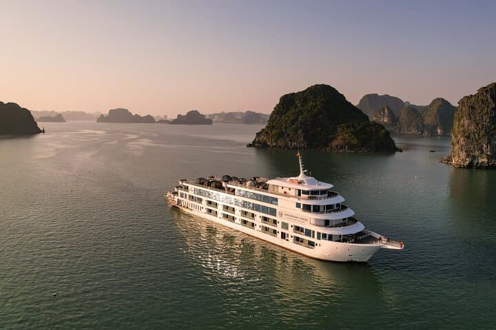 Stellar Cruise Full-Day: Explore Halong Bay's Limestone Islands, Caves & Beaches photo 4