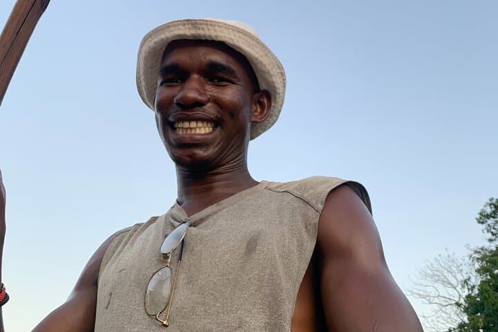 Sunset Mangrove Canoe Tour in Diani Beach — Guided Eco Canoe Experience photo 5