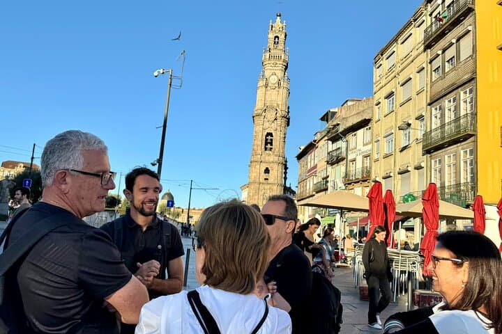 Porto Private Walking Tour with Authentic Tasting — São Bento, Bolhão & Luís I Bridge