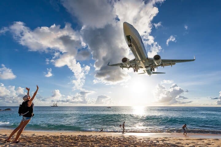 Island Experience of St Maarten & St Martin — 4-Hour Island Tour photo 1