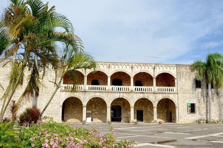 Full-Day Santo Domingo Tour from Punta Cana: Colonial Zone, Los Tres Ojos & Local Lunch photo 1