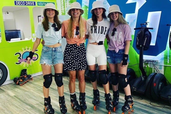 Glide South Beach: Rollerblade Rentals on Miami's Beachwalk photo 4