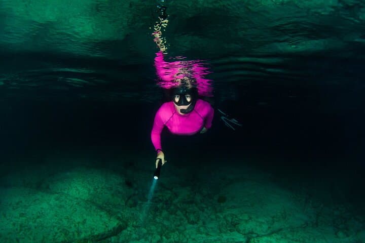 San Juan LED Night Snorkel: Guided LED & UV Night Reef Tour