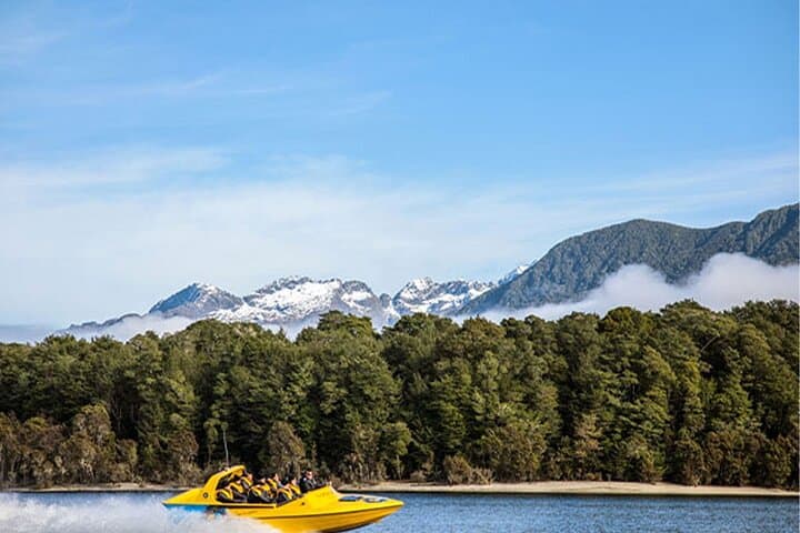 Kepler Track Jetboat & Guided Hike from Te Anau: Lake Manapouri Day Trip