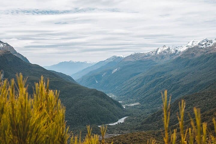 Guided Routeburn Track Day Hike to Key Summit from Te Anau photo 4