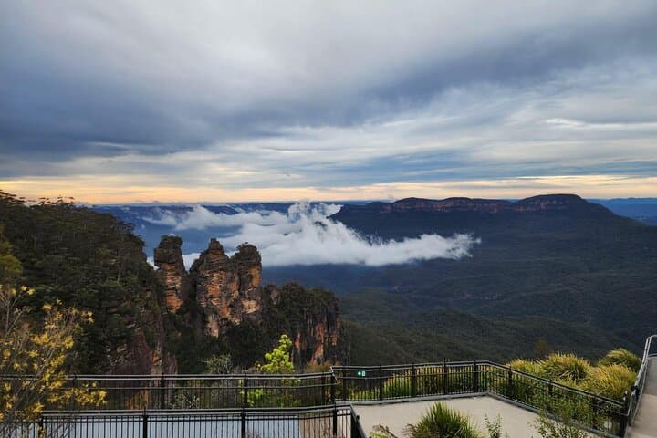 Private Blue Mountains Tour from Sydney — Customisable Luxury Day Trip photo 2