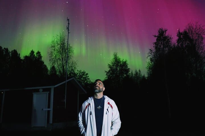 Rovaniemi Northern Lights Photo Tour with Campfire BBQ