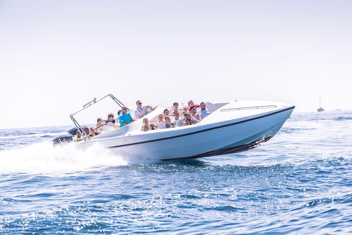 Speedboat to Comino's Blue Lagoon: Fast Day Trip from St. Julian's photo 2