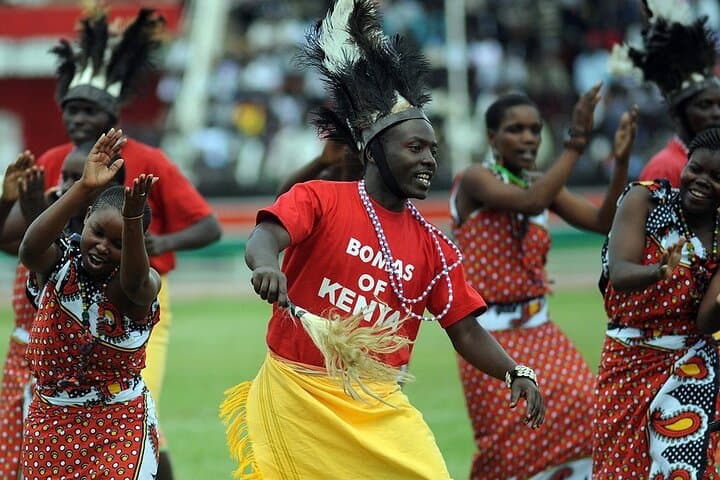 Full-Day Nairobi Cultural Tour: Museum, KICC Tower, Kobe Beads & Bomas Dances photo 2