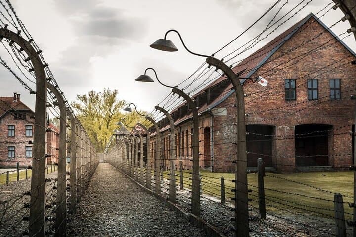 Private Auschwitz-Birkenau Day Tour from Brno: Guided Visit & Transfers photo 3